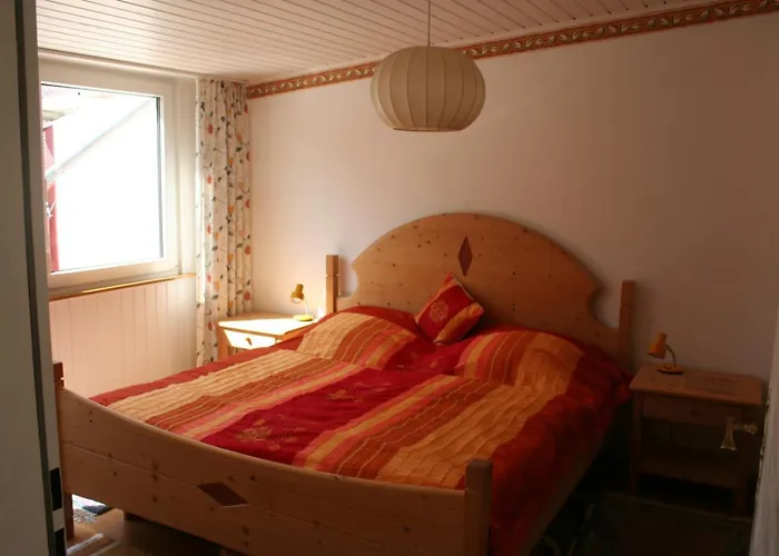 Schoental- Seen- Und Felsen *